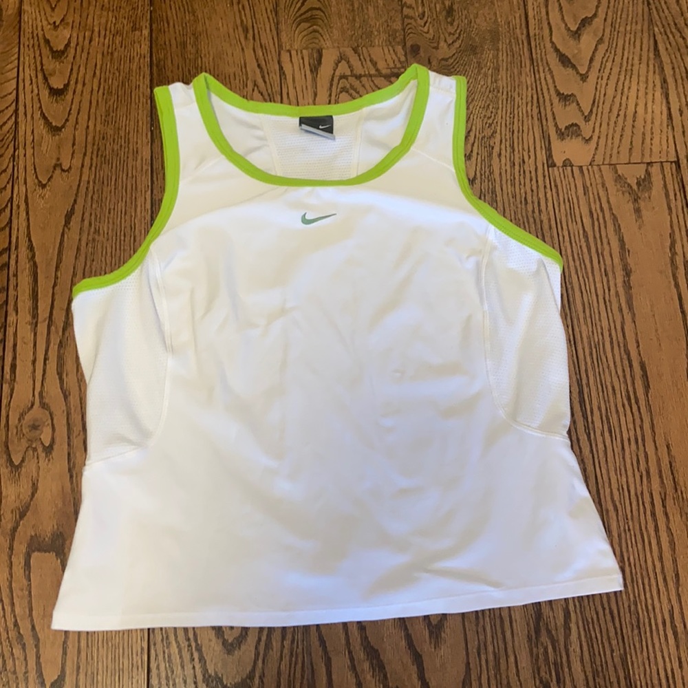 early 2000s Nike top
